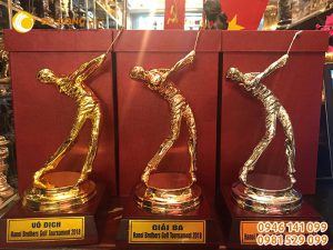 Chuyên sản xuất Cup Golf, quà tặng lưu niệm bằng đồng