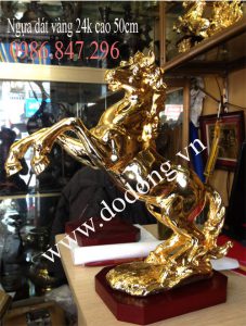 Ngựa phong thủy 45cm dát vàng quà biếu tặng Vip