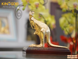 Tượng đồng con chuột túi Kangaroo- biểu tượng của nước Úc