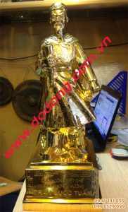 Tượng đồng trần hưng đạo mạ vàng – Tượng mạ vàng