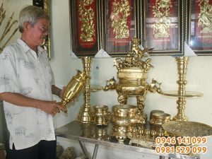 Chọn lư đồng thờ vuông hay tròn tốt Đỉnh thờ gia tiên