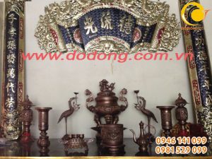 Bộ đỉnh đồng thờ gia tiên đồng hun mắt cua