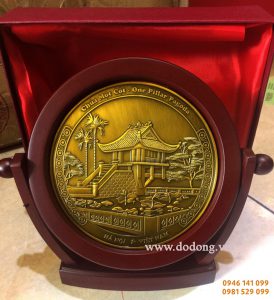 Đĩa lưu niệm soay đúc 3d chùa khuê tháp rùa hà nội