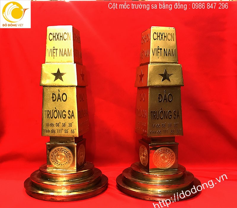 Cột mốc chủ quyền bằng đồng, mô hình trường sa thu nhỏ