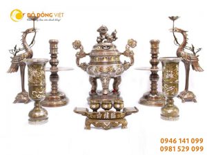 Đỉnh đồng thờ cúng khảm ngũ sắc 5 chữ vàng
