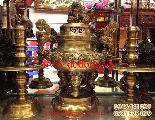 Mua bộ đỉnh đồng hoa sòi về nhà thờ họ