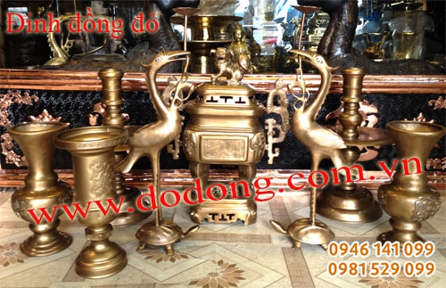 Bộ thờ cúng đồng đỏ vuông ngũ sự