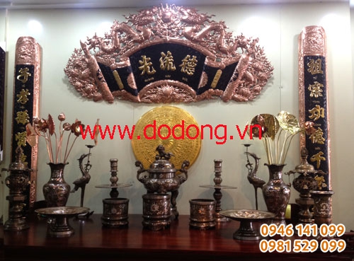 Bộ cuốn thư câu đối đồng đỏ chữ mạ vàng 155cm