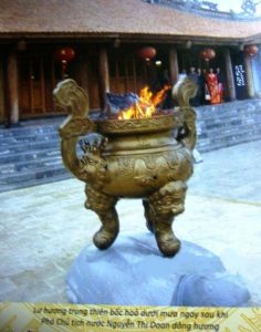 Các mẫu lư đồng đẹp trưng nhà thờ, ngoài trời lư đồng đúc