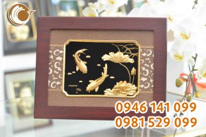 Quà tặng tranh cá chép hoa sen đẹp tinh xảo