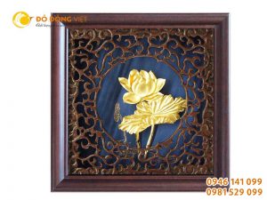 Quà tặng khách nước ngoài, tranh sen dát vàng 9999