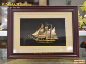 Tranh thuyền thuận buồm xuôi gió mạ vàng 24k