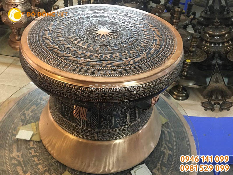 Trống đồng đông sơn cao 45 cm làm vật trưng bày tại bảo tàng, công ty, văn phòng