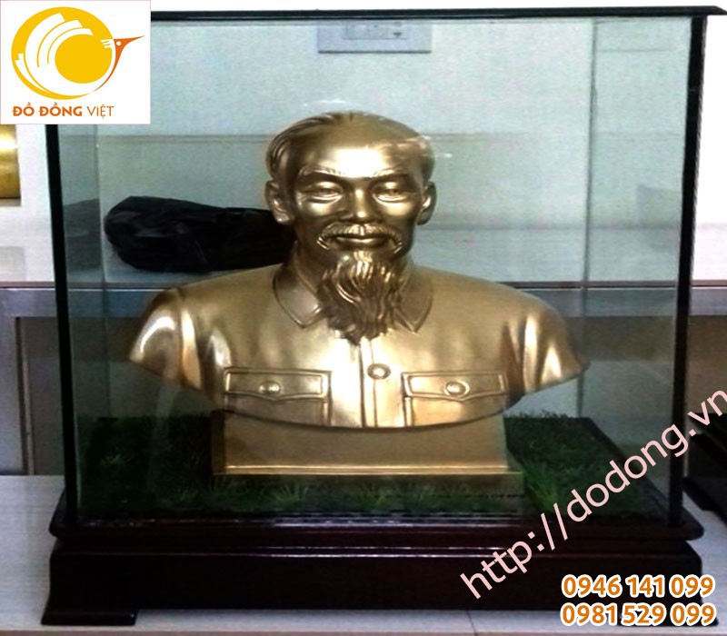 Tượng chân dung bán thân Bác hồ 60 trong hộp kính