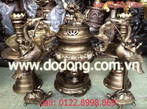 Bộ đỉnh đồng ngũ sự hun mà da cua đỉnh đồng đại bái