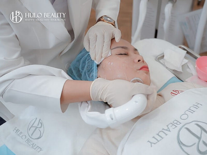 Bước 3: Nâng cơ thon gọn cùng CFU – ÈLIFE