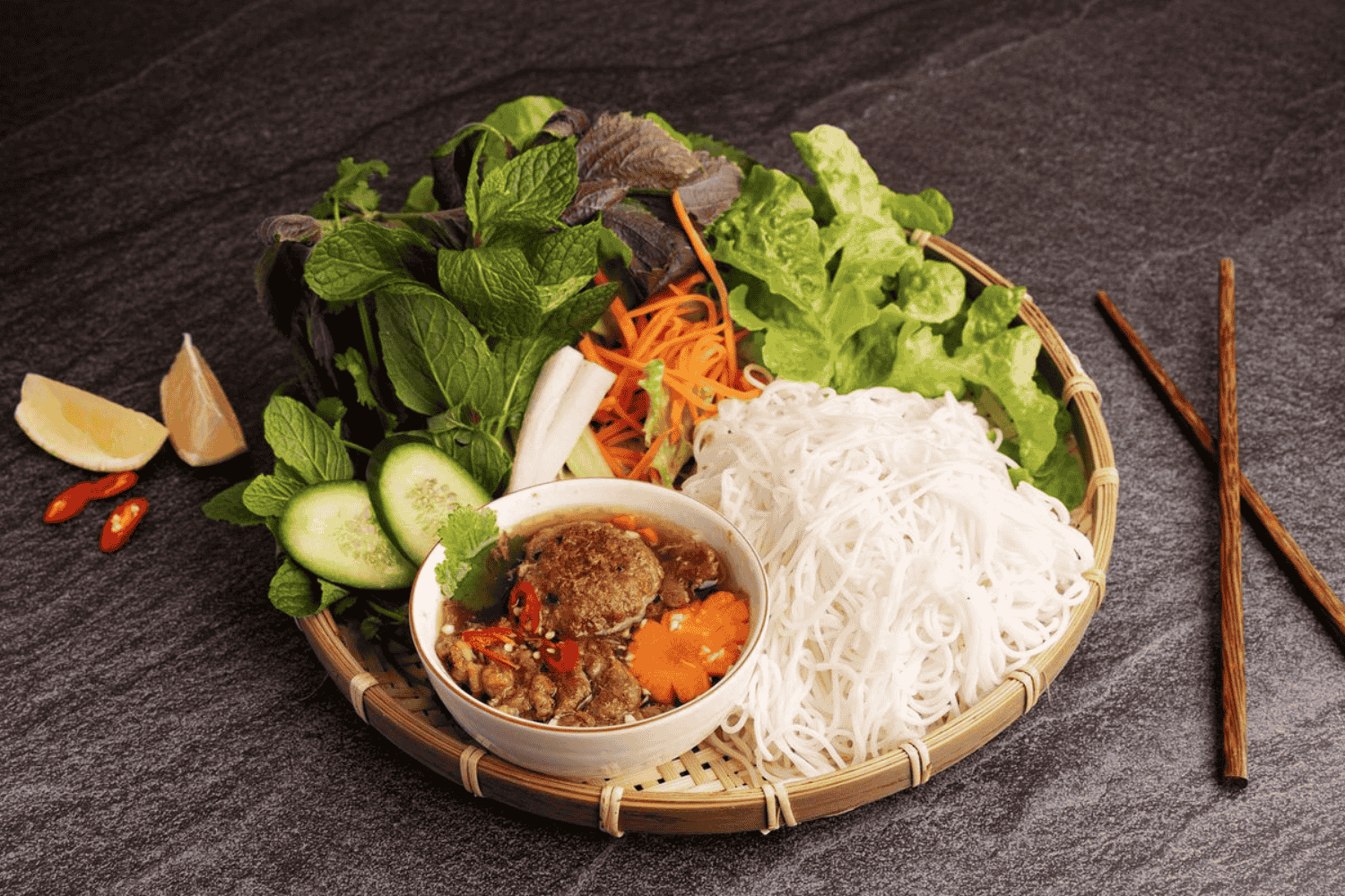 hoc cach lam bun cha mien bac chuan ha noi tai nha