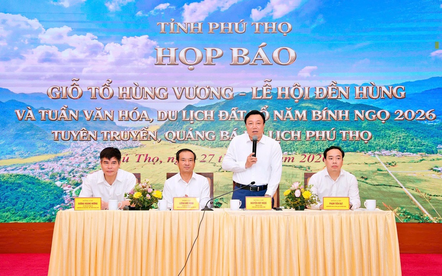Ban Tổ chức thông tin về lễ hội tại buổi họp báo