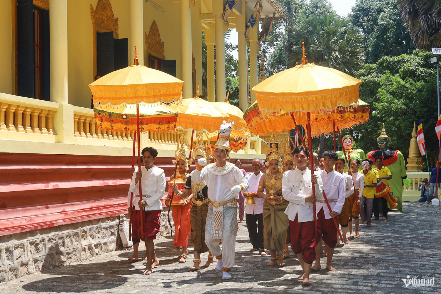 Lễ rước đại lịch Ảnh VietNamNet