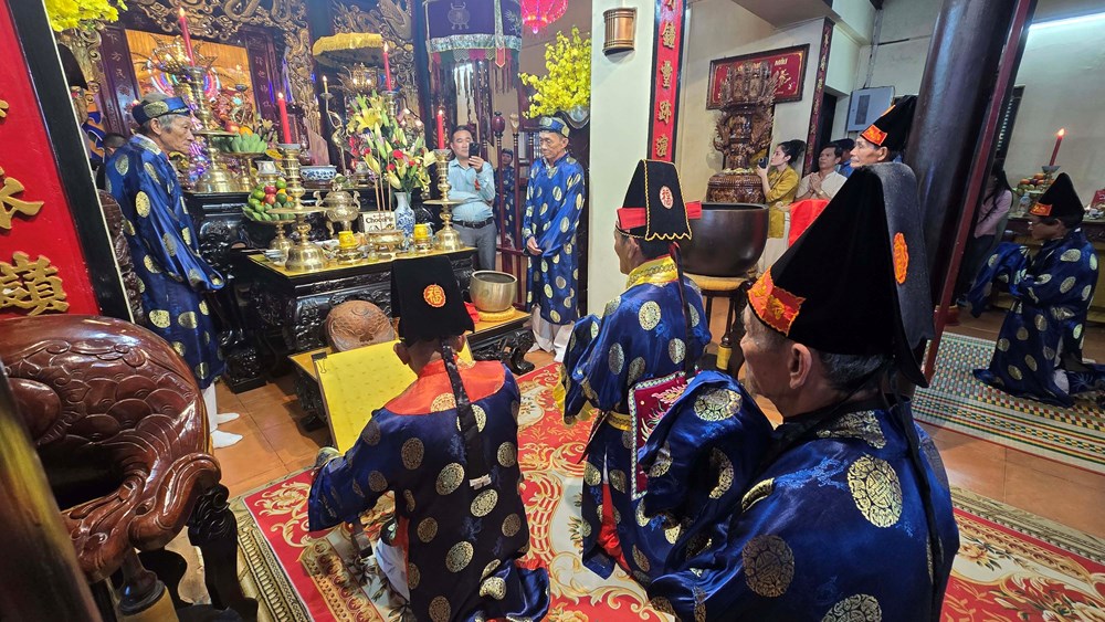 Nghi thức Lễ hội Am Chúa Ảnh Báo Văn Hoá